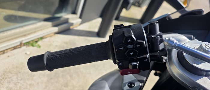 2025 CFMOTO 675SR-R SR Black