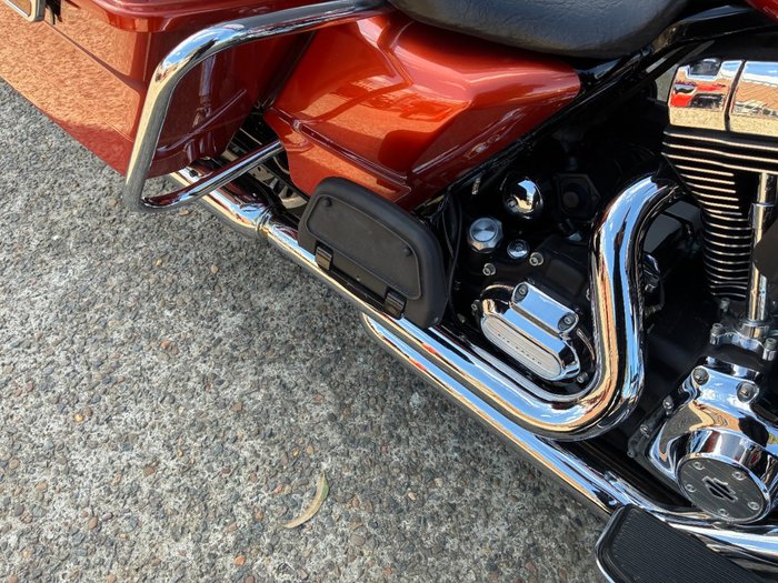 2011 HARLEY-DAVIDSON FLHR ROAD KING ORANGE