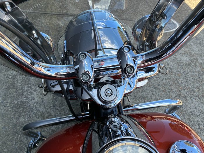 2011 HARLEY-DAVIDSON FLHR ROAD KING ORANGE