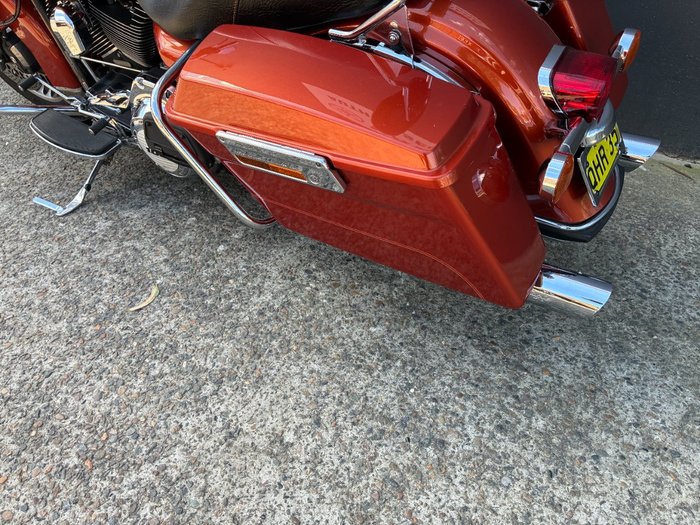 2011 HARLEY-DAVIDSON FLHR ROAD KING ORANGE