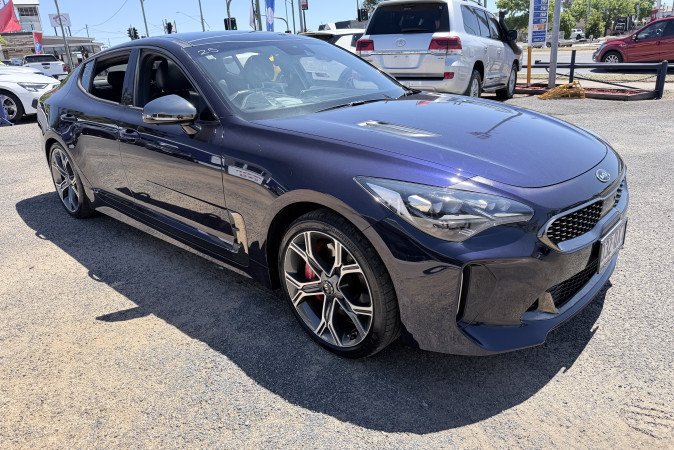 2018 KIA STINGER