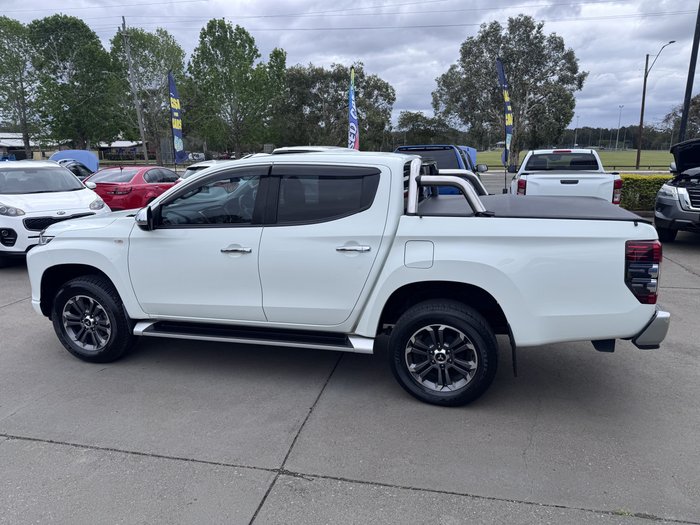 2021 Mitsubishi Triton GLX-R