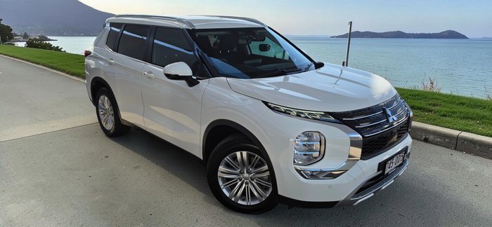 2024 Mitsubishi Outlander