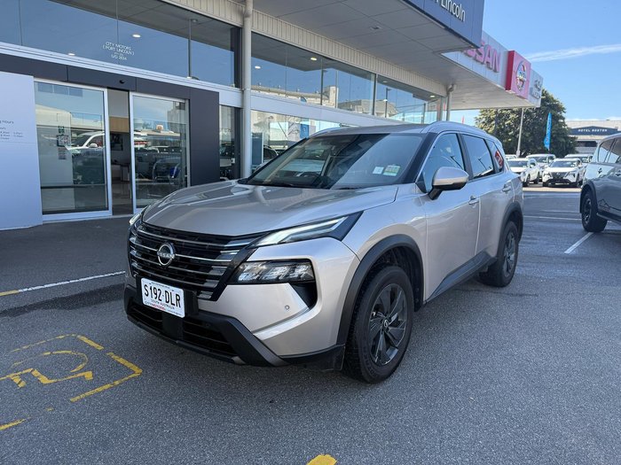 2026 Nissan X-TRAIL ST-L