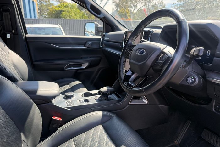 2023 Ford Everest Platinum