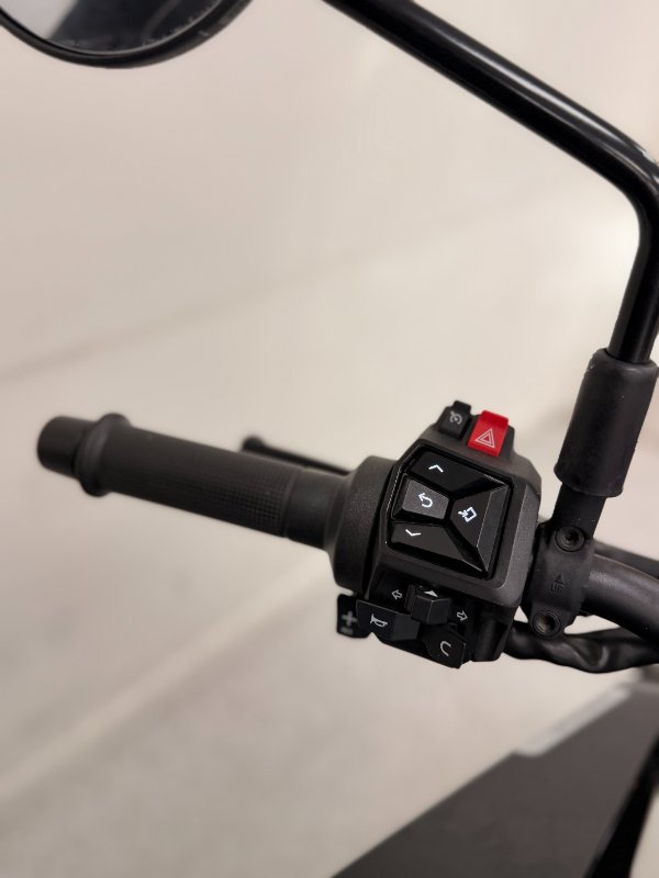 2024 HUSQVARNA SVARTPILEN 801 Black