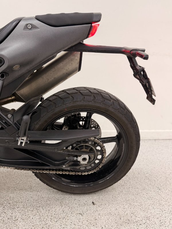 2024 HUSQVARNA SVARTPILEN 801 Black
