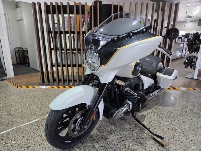 2023 BMW Motorrad R 18 ALPINE WHITE