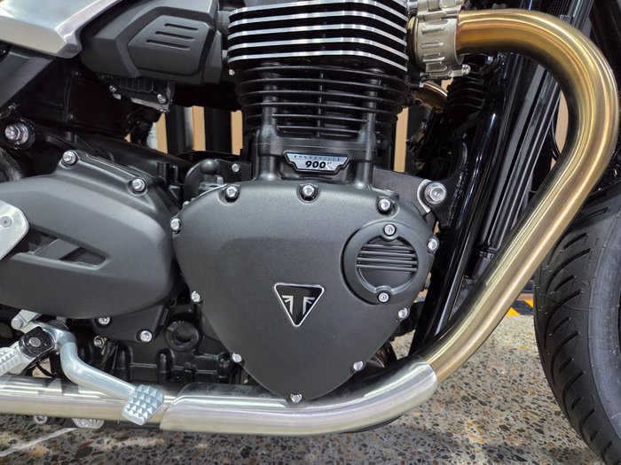 2026 Triumph BONNEVILLE SPEED TWIN Black