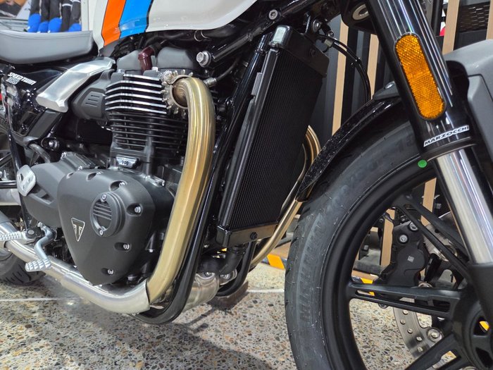 2026 Triumph BONNEVILLE SPEED TWIN Black