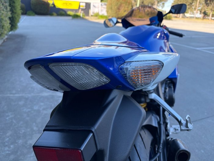 2006 Suzuki GSX-R600 Blue / White