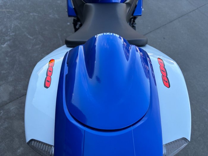 2006 Suzuki GSX-R600 Blue / White