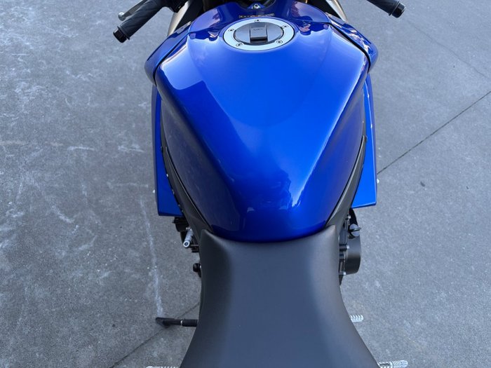 2006 Suzuki GSX-R600 Blue / White