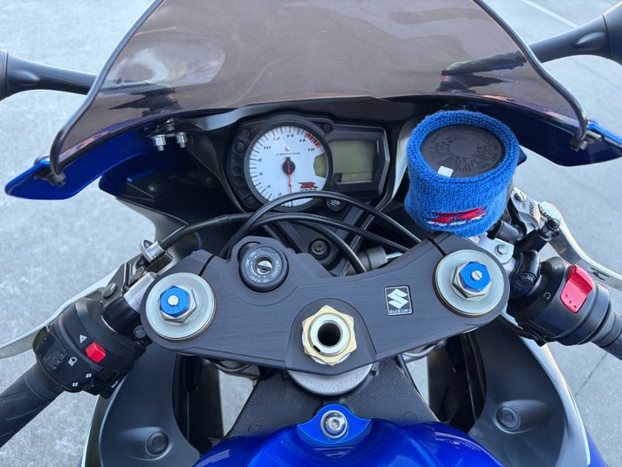 2006 Suzuki GSX-R600 Blue / White