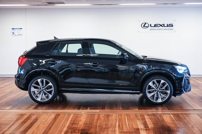 2024 Audi Q2 40 TFSI S line