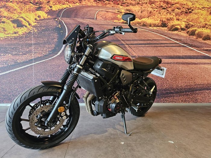 2019 Yamaha XSR700 (MTM660LA) XSR Silver