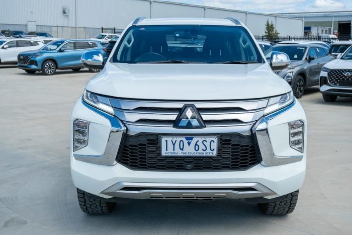 2023 Mitsubishi Pajero Sport GLS