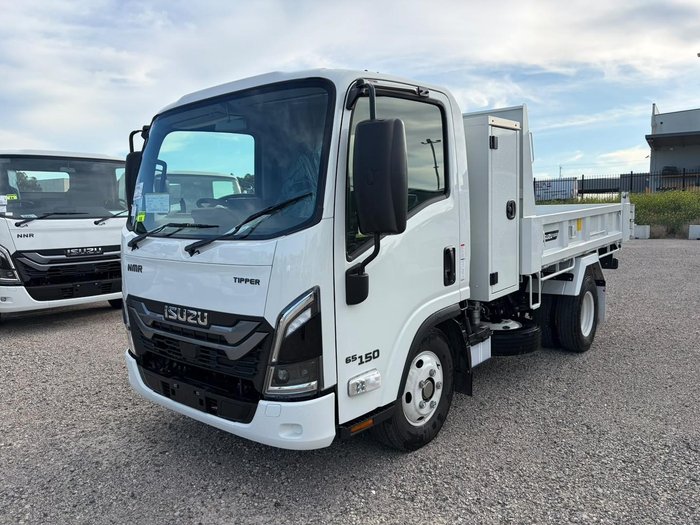 2026 Isuzu N Series NMR 65/45-150 DT D28 Tipper