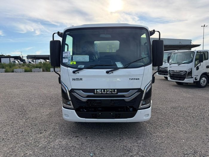2026 Isuzu N Series NMR 65/45-150 DT D28 Tipper