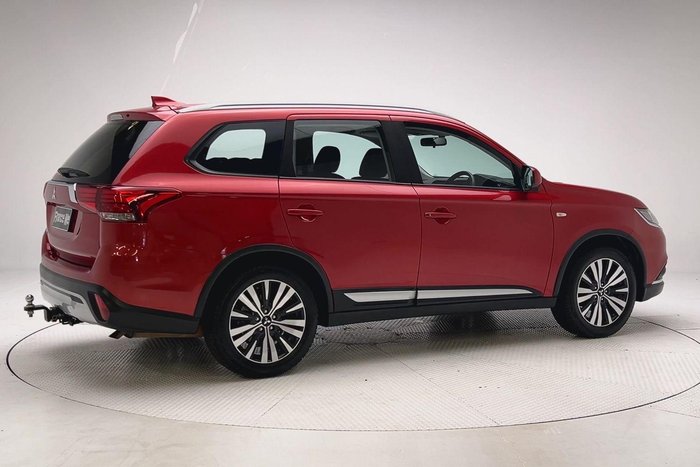 2018 Mitsubishi Outlander ES