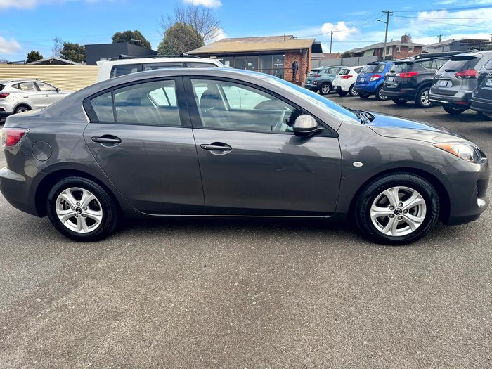 2012 Mazda 3 Neo