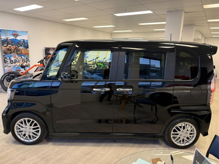 2021 Honda N-Box Custom Turbo