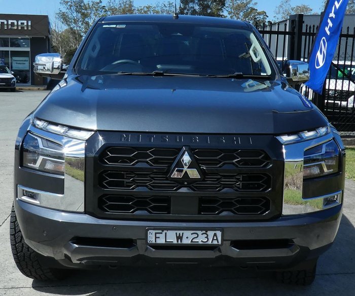2024 Mitsubishi Triton GLS