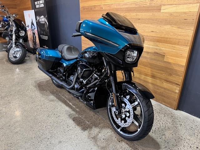 2026 Harley-Davidson Street Glide 117 (FLHX)