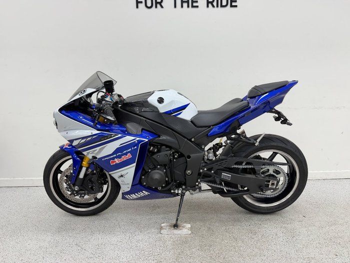 2014 YAMAHA YZF-R1 Blue