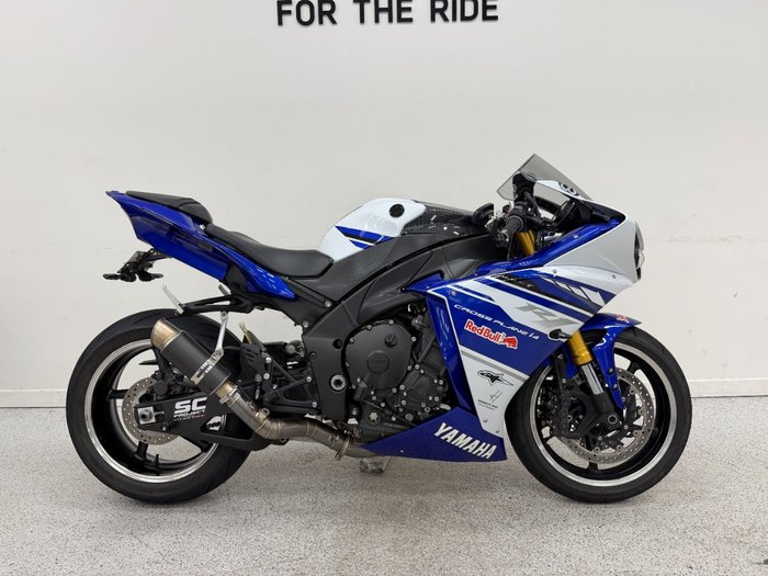 2014 YAMAHA YZF-R1 Blue