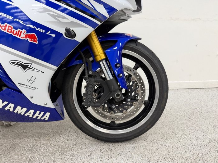 2014 YAMAHA YZF-R1 Blue