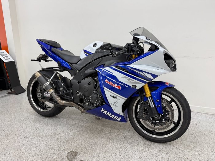 2014 YAMAHA YZF-R1 Blue