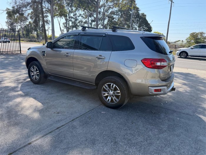 2016 FORD EVEREST TREND (RWD)