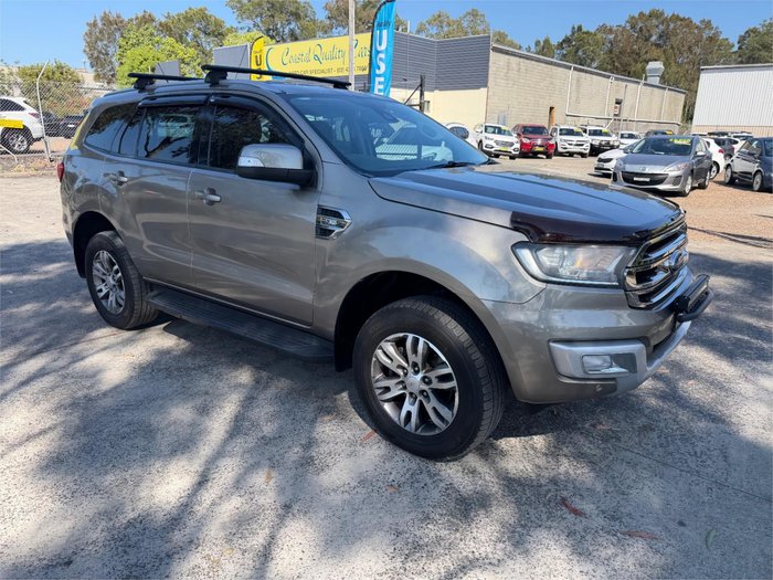 2016 FORD EVEREST TREND (RWD)