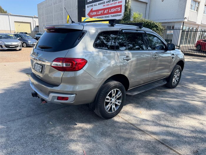 2016 FORD EVEREST TREND (RWD)
