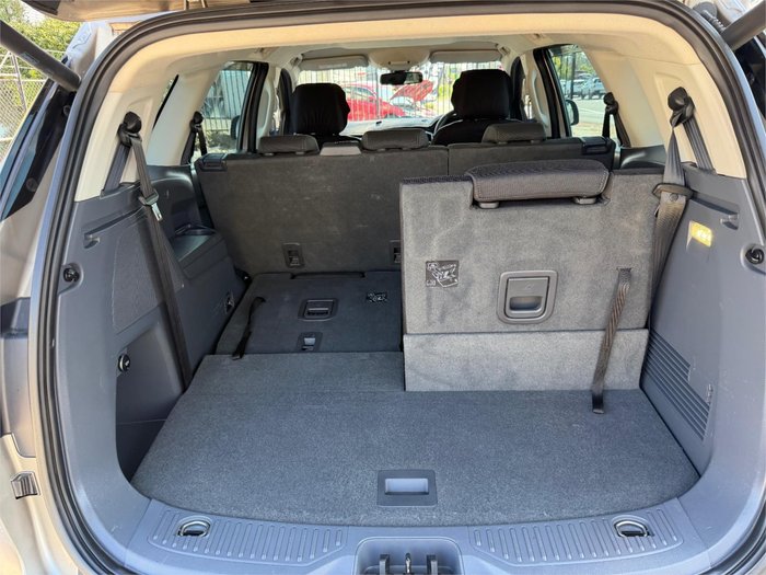 2016 FORD EVEREST TREND (RWD)
