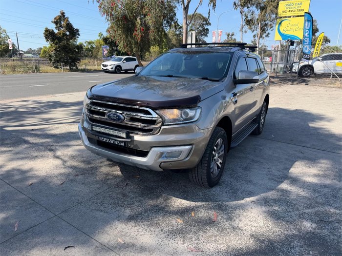 2016 FORD EVEREST TREND (RWD)