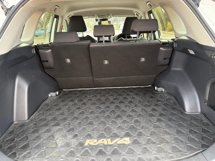 2020 Toyota RAV4 GX