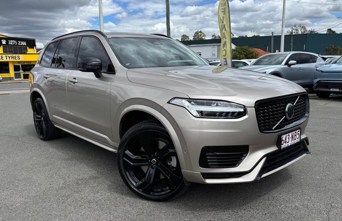 2023 Volvo XC90 Recharge Ultimate T8 Plug-In Hybrid