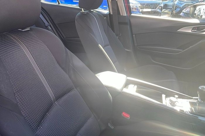 2019 Mazda 3 Maxx Sport