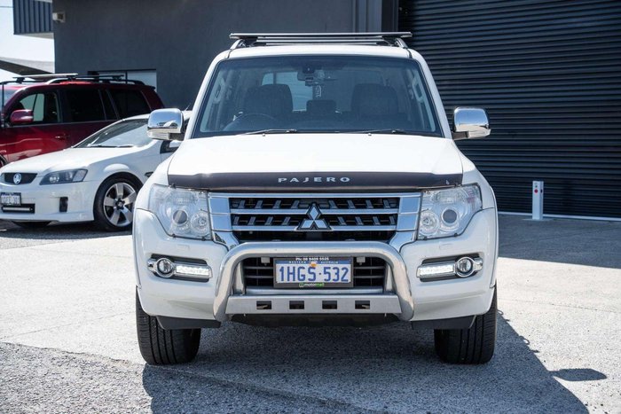 2018 Mitsubishi Pajero