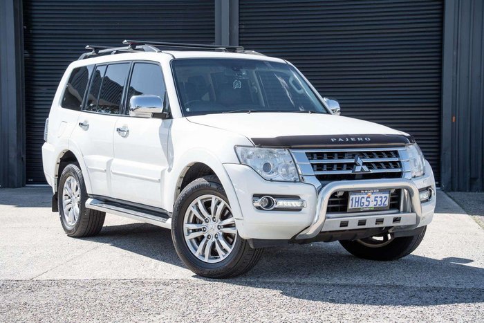 2018 Mitsubishi Pajero