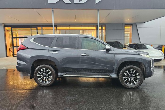 2020 Mitsubishi Pajero Sport