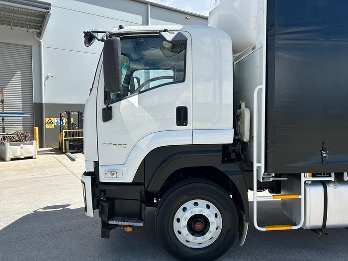 2018 Isuzu F Series FXL240-350