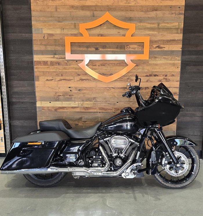 Harley-Davidson Road Glide Special 114 (FLTRXS) Touring