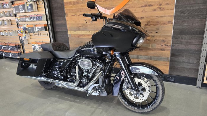 2019 Harley-Davidson Road Glide Special 114 (FLTRXS)
