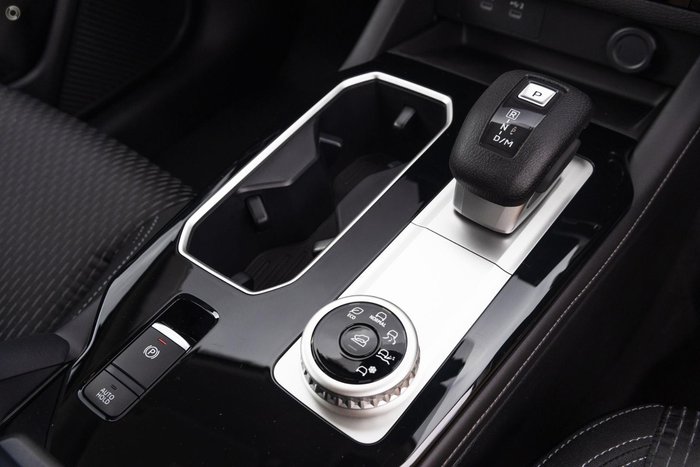 2026 Mitsubishi Outlander ES ZM MY26 White Diamond