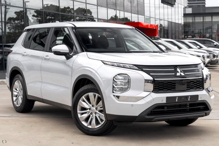 2026 Mitsubishi Outlander ES ZM MY26 White Diamond