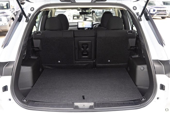 2026 Mitsubishi Outlander ES ZM MY26 White Diamond