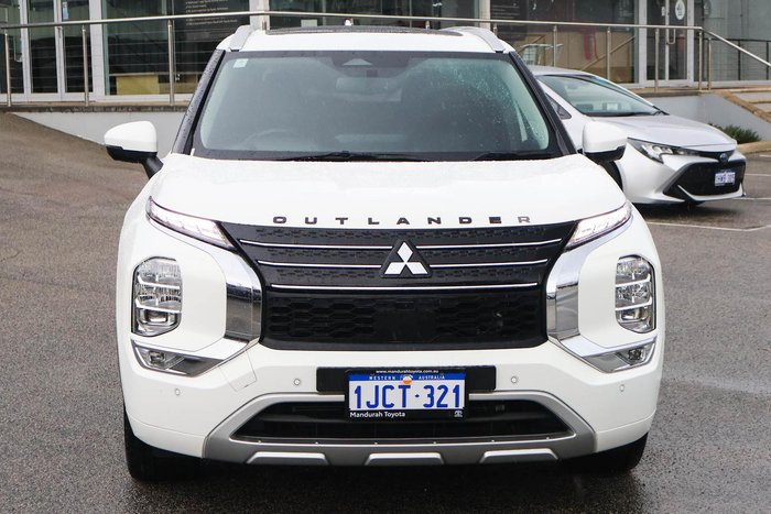2022 Mitsubishi Outlander Exceed